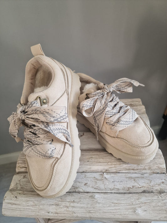 Nola sneakers